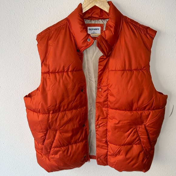 OLD NAVY Water-Resistant Puffer Vest- Orange - XL - NWT - Picture 7 of 7